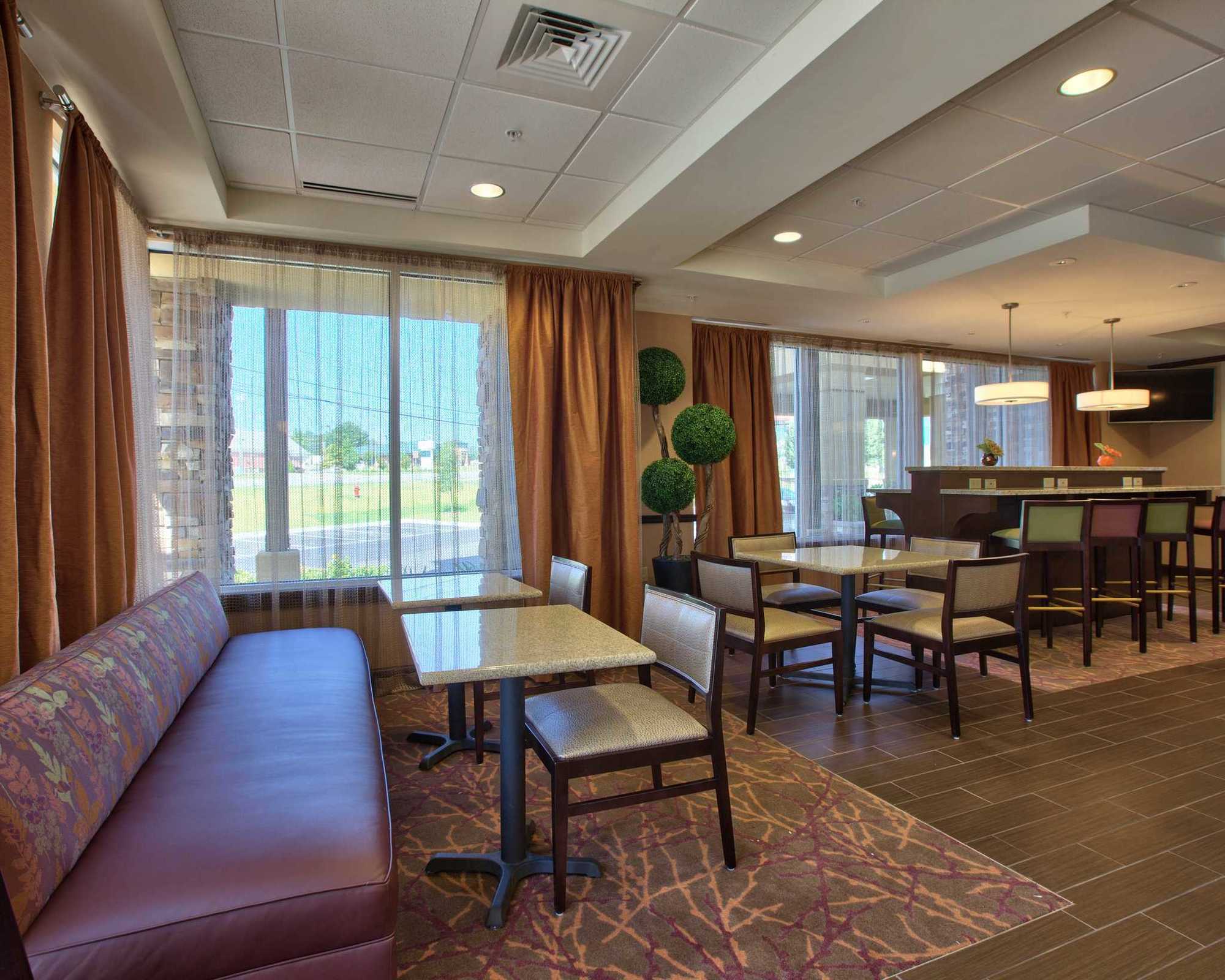 Comfort Inn & Suites Dothan East Facilidades foto